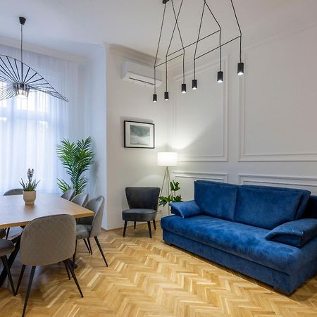 Luxurious Central 4Bedrm 3Bathrm Residence W/ Balcony Budapest Eksteriør bilde