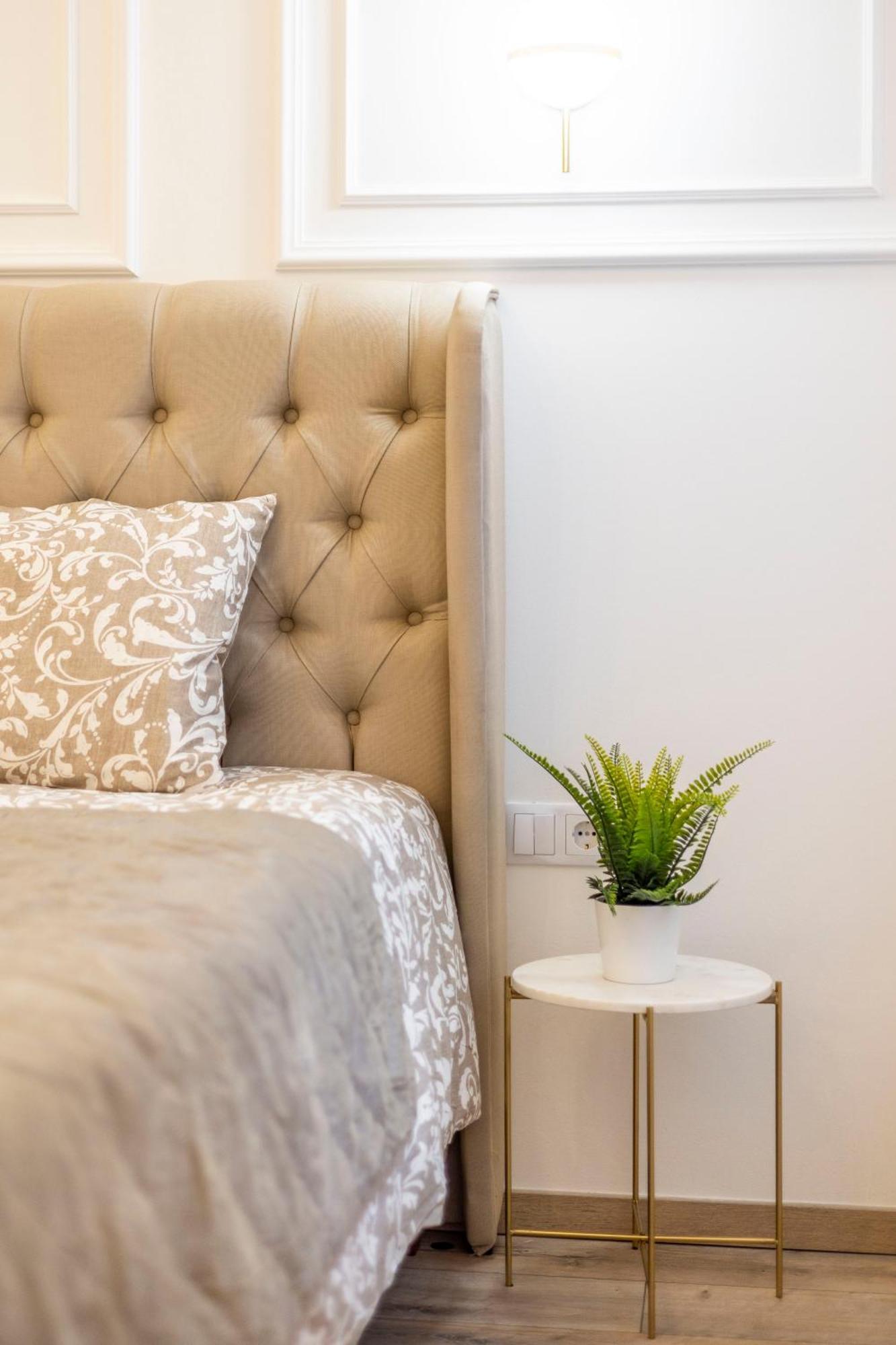 Luxurious Central 4Bedrm 3Bathrm Residence W/ Balcony Budapest Eksteriør bilde