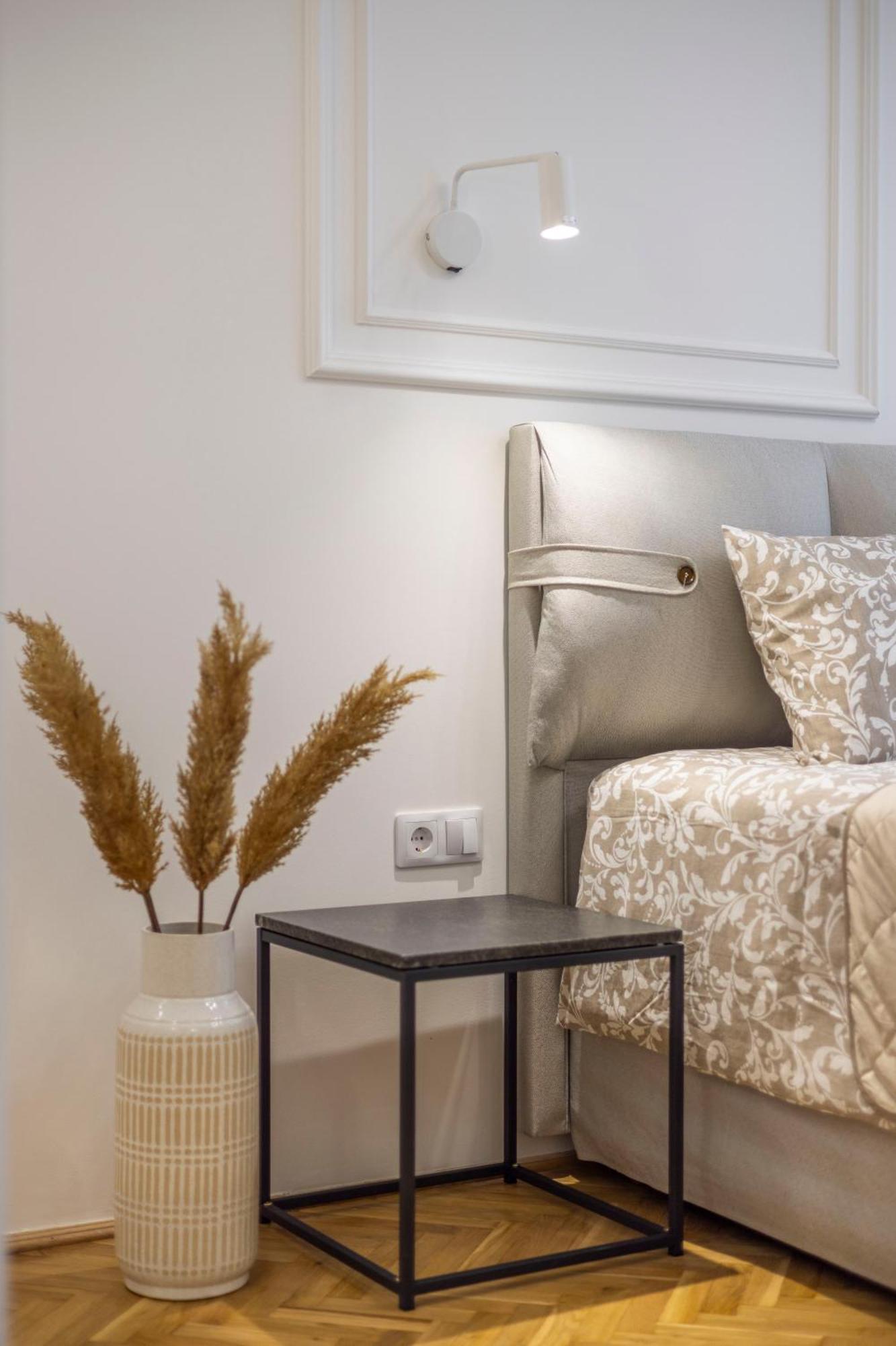 Luxurious Central 4Bedrm 3Bathrm Residence W/ Balcony Budapest Eksteriør bilde
